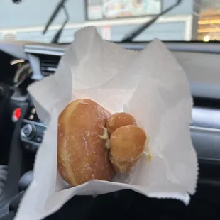 ordered a fill donut and helen gave me donut holes without even asking!