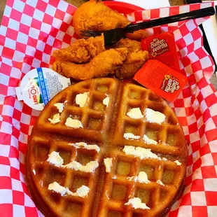 Chicken (mild) and waffles