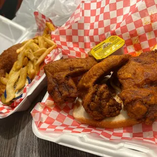 Helen's Hot Chicken