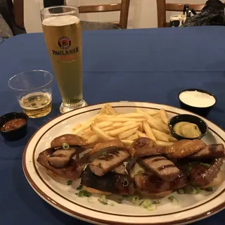 Bier Brat Sliders