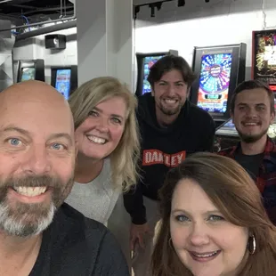 Fun place to hang with friends!