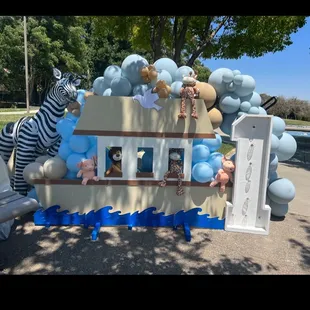 Noah&apos;s ark