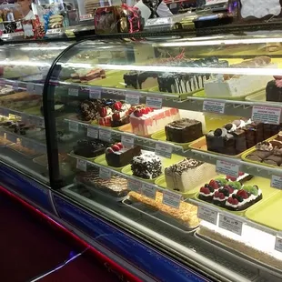 Hellas Bakery