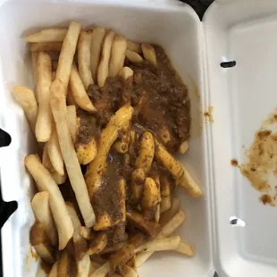 Chili cheese fries
