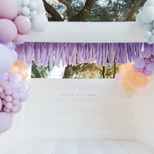 Fringe and balloons is a must!