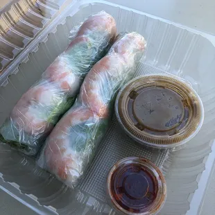Shrimp spring rolls