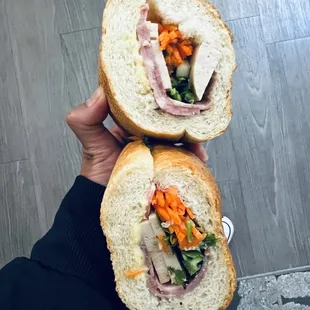 Can you tell which one is chicken and which one is pork?