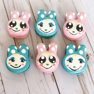 a close up of the cookies