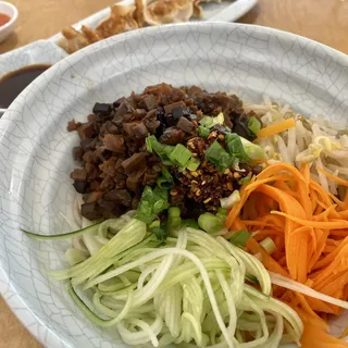 Peking Noodle with Vegetables