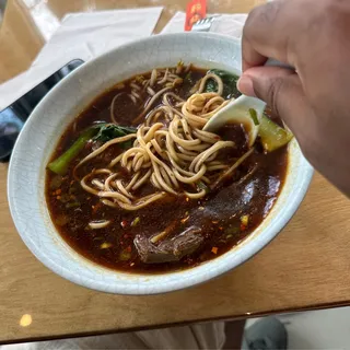 Braised Beef Soup Noodle