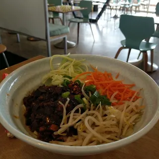 Peking Noodle with Veg