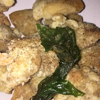 Crispy Basil Chicken Bites