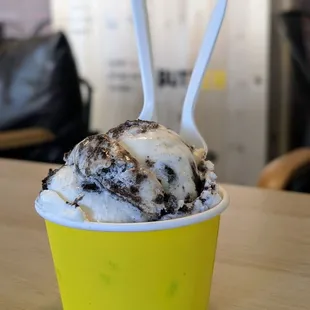 Brownie cream, peanut butter crunch, and mint cookies and cream