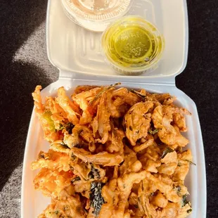 Onion &amp; Spinach Pakodi