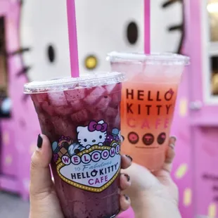 blueberry &amp; strawberry lemonade