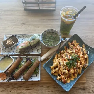 Lemongrass Beef Rice Paper Roll