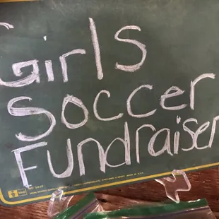 Fund raiser why don&apos;t people do this like this young lady