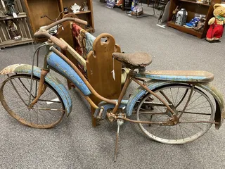 Happy Rock Antiques