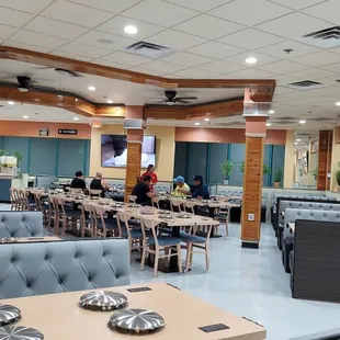 the inside of a restaurant