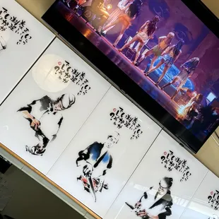 Tv and wall decorations