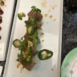 P2. Albacore Cilantro Roll(8pcs)