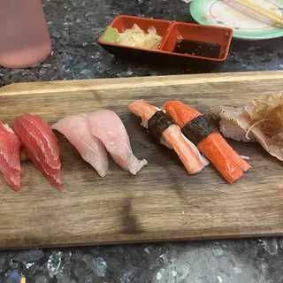 N9. Crab Stick Sushi(2pcs)