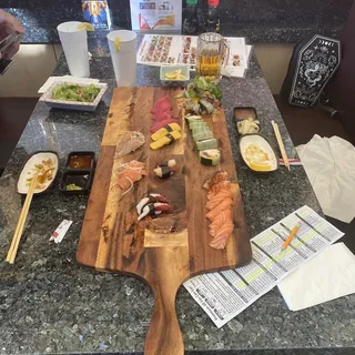 N18. Surf Clam Sushi(2pcs)