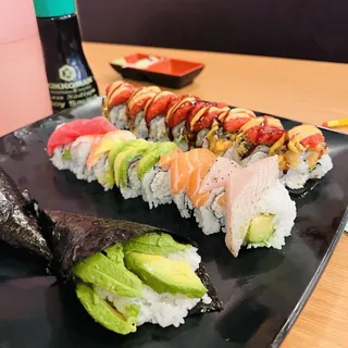 H1. Avocado Hand Roll