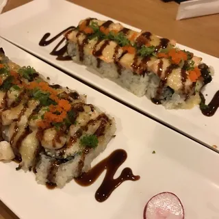 B2. Baked Salmon Roll(8pcs)