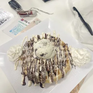 S&apos;more waffle