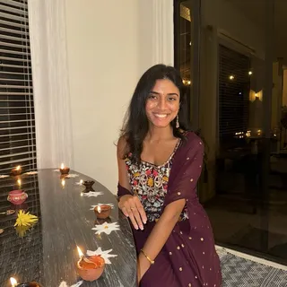 Shreya C.