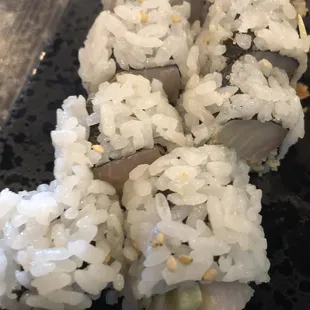 Lunch yellowtail roll