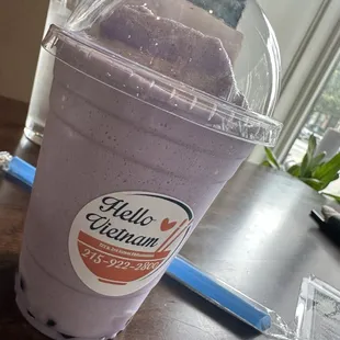 TARO SMOOTHIE / SINH TO KHOAI MON