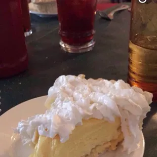 Amazing food and great service from Chris, she is a wonderful waitress! We were very pleased with the Easter buffet.