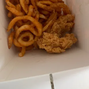 4 piece with fries and toast.