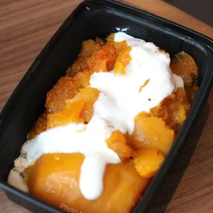 Kaddo Borani ($5.50) - Pan-fried and baked baby pumpkin seasoned with sugar and served on yogurt garlic sauce