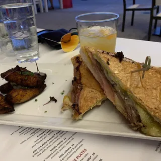 Maduros