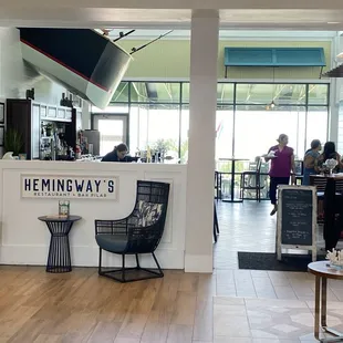 Entrance to Hemingway's Bar