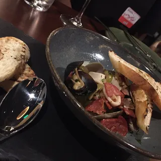 Seafood Bowl