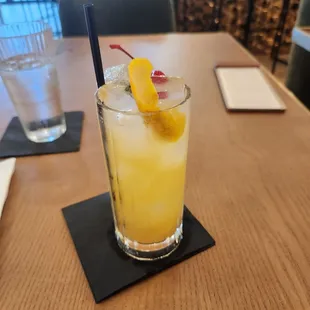 Peach and Ginger lemonade mocktail, it was super refreshing.