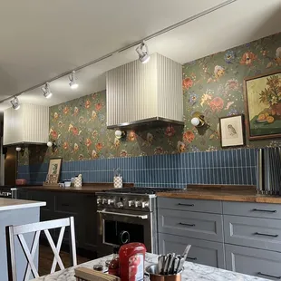 Kitchen where they have cooking classes!