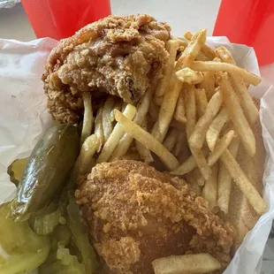 A three piece dark meal