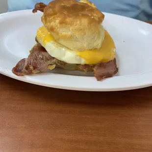 Henderson Fuel and Gomer's Grill and Deli