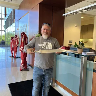 Chad D holding a Bristol win!