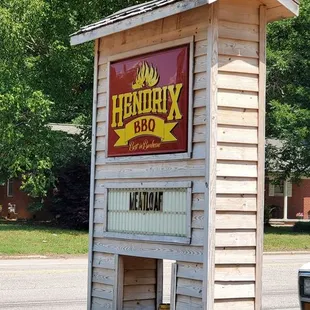 a truck parked in front of a building