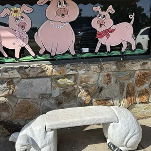 A bench in the shape of a pig