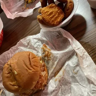 Food was great! Service was awesome. Nice people and amazing sweet tea