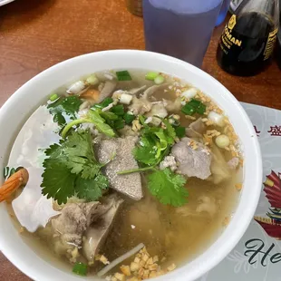 ramen and noodles, food