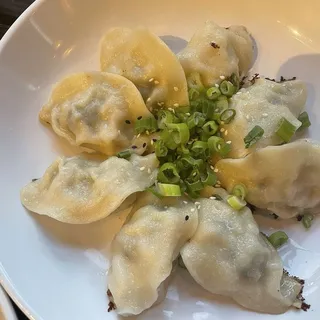 Basil Fish Steam Dumplings(8)-D18 (8)