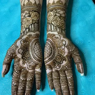 Bridal henna